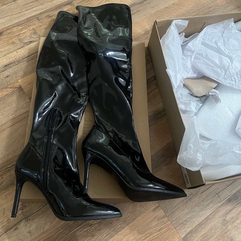 Brand New boots Size 7.5